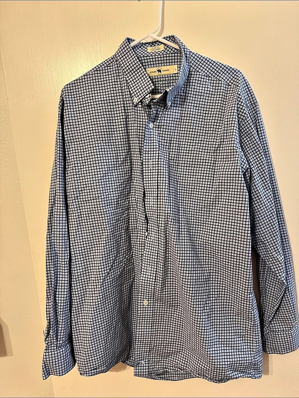 Onward Reserve Classic Fit Checkered Button Down in Blue & White Size Large